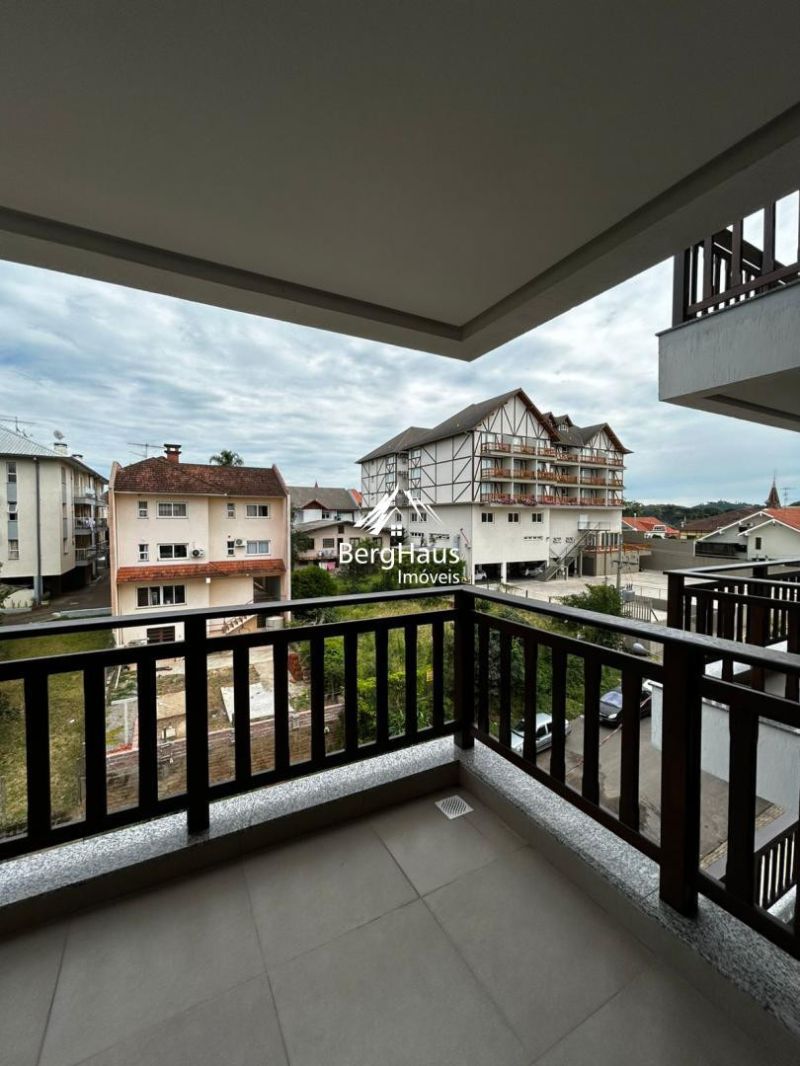 APARTAMENTO 2 DORMITRIOS - CENTRO