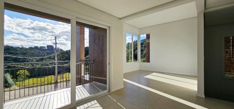 CASA  VENDA - LINHA IMPERIAL