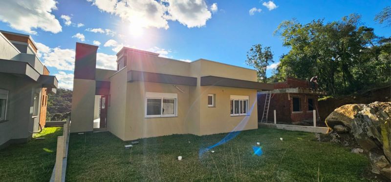 CASA  VENDA - LINHA IMPERIAL