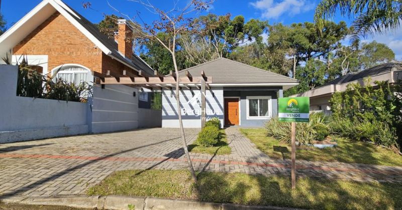 CASA 3 DORMITRIOS  VENDA- LINHA IMPERIAL