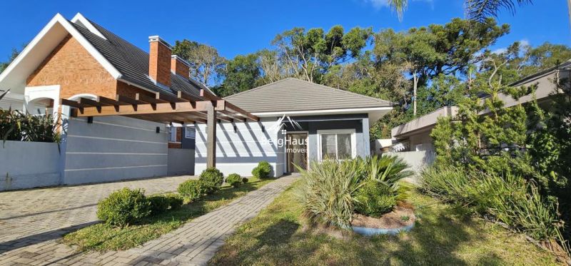 CASA 3 DORMITRIOS  VENDA- LINHA IMPERIAL