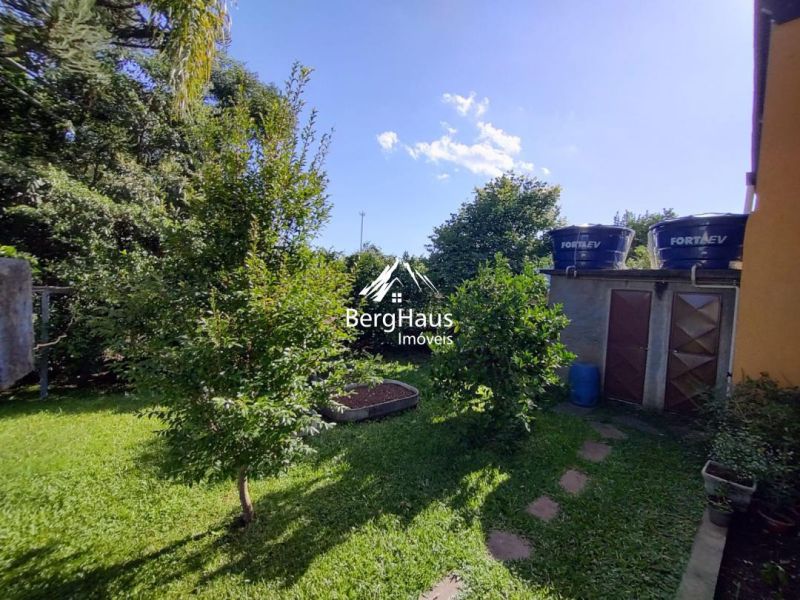 CASA 3 DORMITÓRIOS - VILA GERMÂNIA