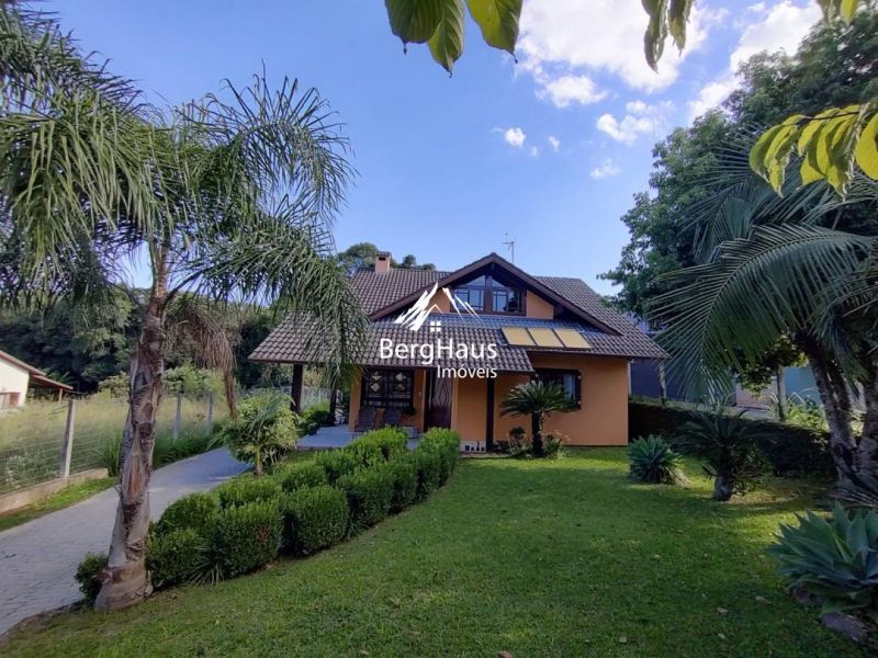 CASA 3 DORMITÓRIOS - VILA GERMÂNIA