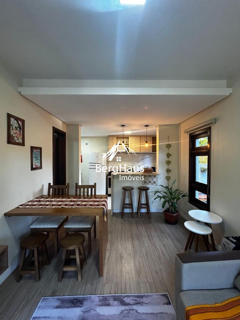 SOBRADO MOBILIADO - POUSADA DA NEVE