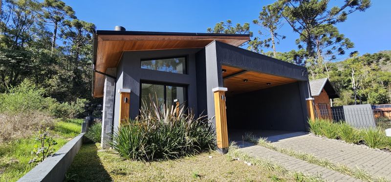 CASA  VENDA 3 DORMITRIOS - LINHA IMPERIAL