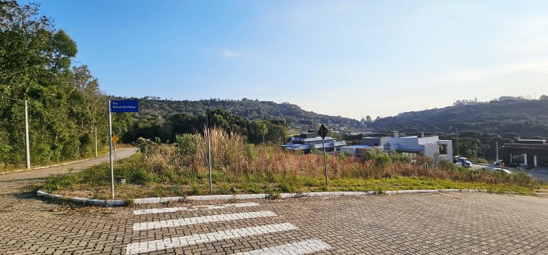 TERRENO - LINHA IMPERIAL