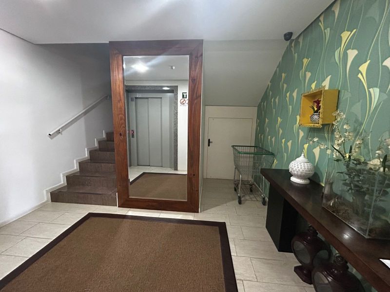 APARTAMENTO 3 DORMITRIOS- LOGRADOURO