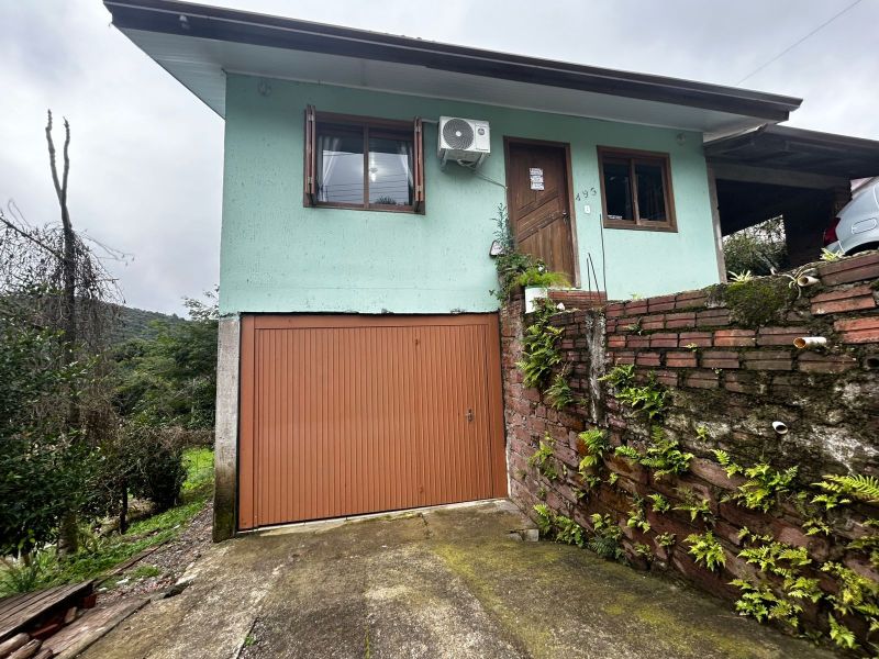 CASA PAVIMENTO INFERIOR- VILA GERMNIA