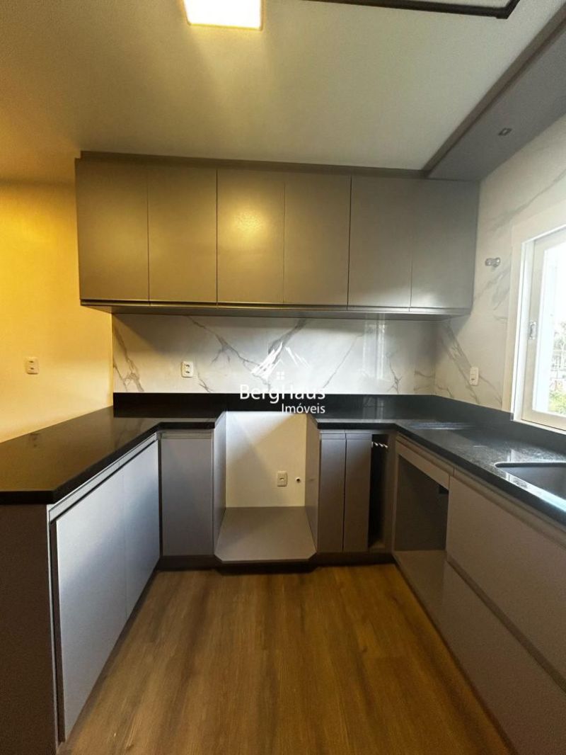APARTAMENTO 3 DORMITRIOS - CENTRO