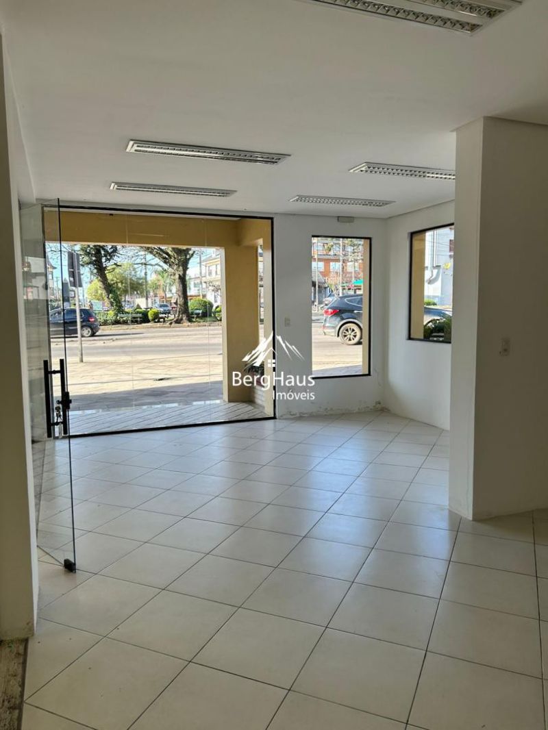 SALA COMERCIAL - CENTRO