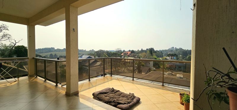 CASA 4 DORMITÓRIOS - LINHA IMPERIAL