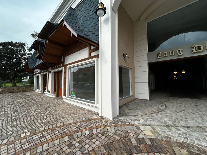 SALA 02 - GALERIA ZANG DORF