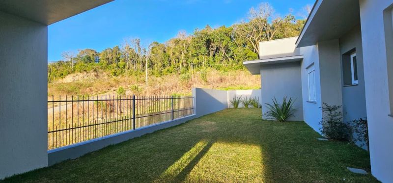 CASA 3 SUÍTES - LINHA IMPERIAL