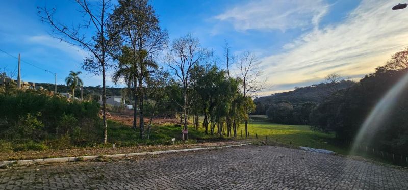 TERREN BOSQUE DAS ARAUCÁRIA- LINHA IMPERIAL