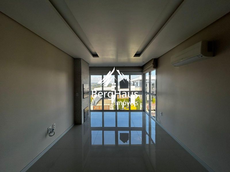 APARTAMENTO SEMI MOBILIADO- POUSADA DA NEVE