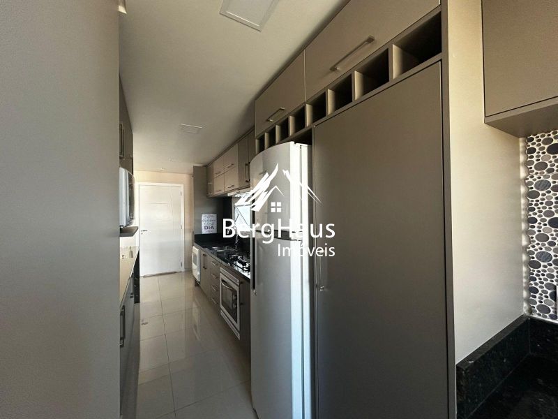 APARTAMENTO SEMI MOBILIADO - POUSADA DA NEVE