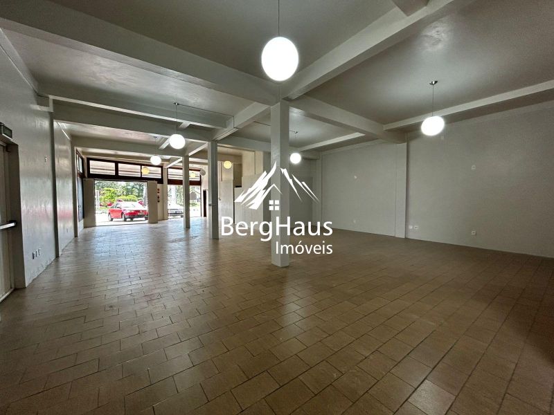 SALA COMERCIAL- BAV�RIA