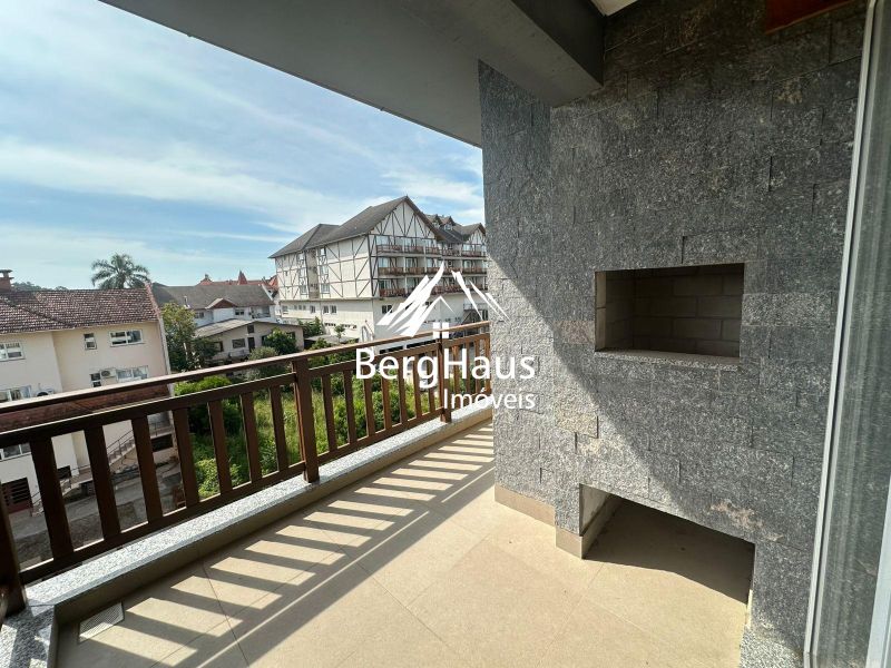 APARTAMENTO 3 DORMITRIOS - CENTRO