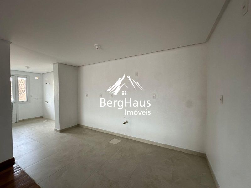 APARTAMENTO 3 DORMITRIOS - CENTRO