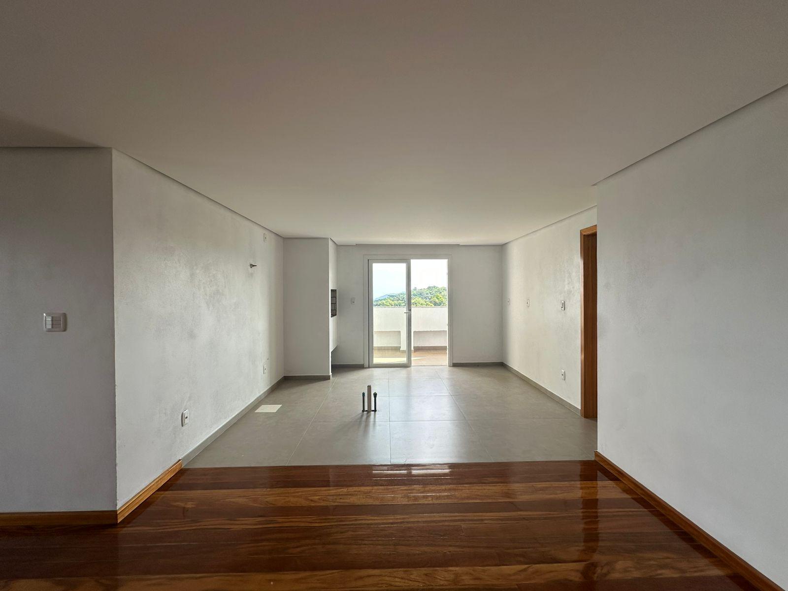 COBERTURA 3 DORMITRIOS - CENTRO