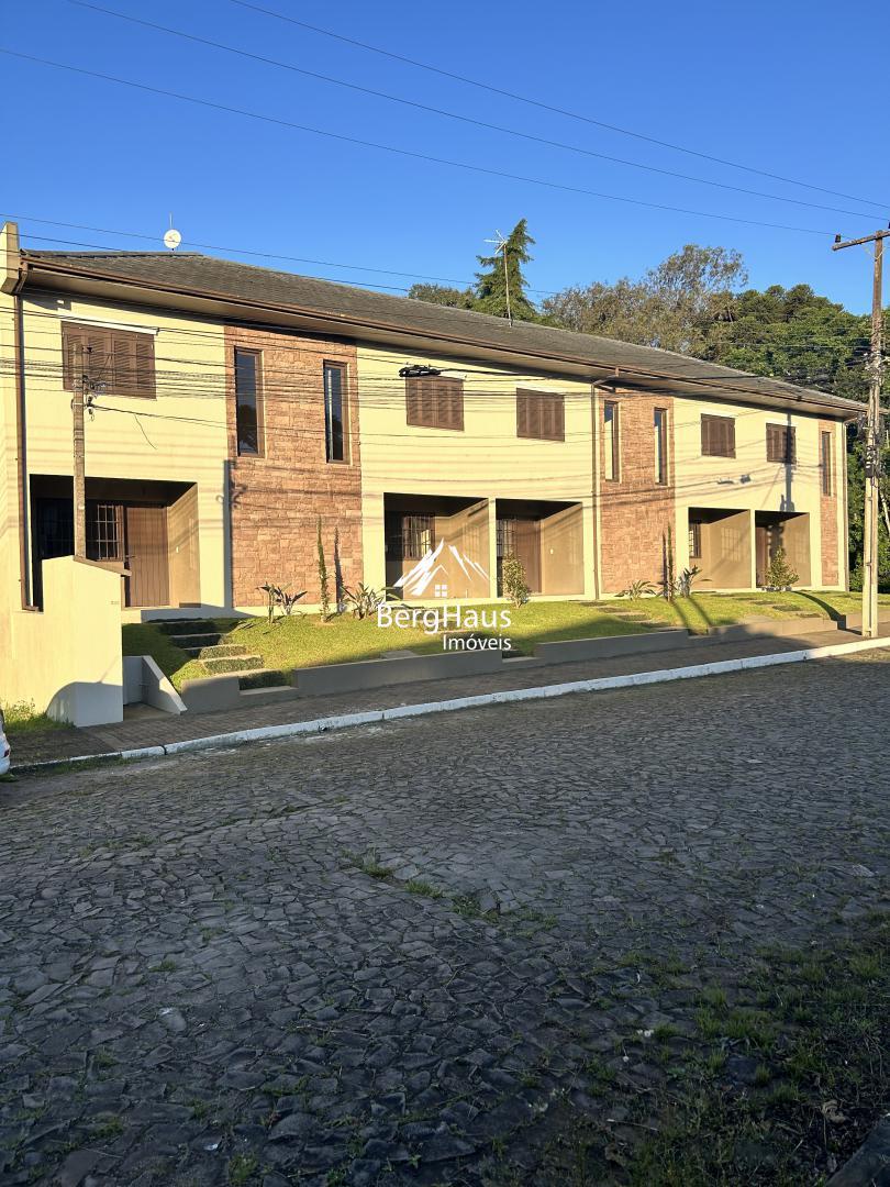 SOBRADO 2 DORM. - JURITI