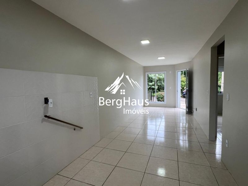 CASA 2 DORMIT�RIOS - VILA GERM�NIA