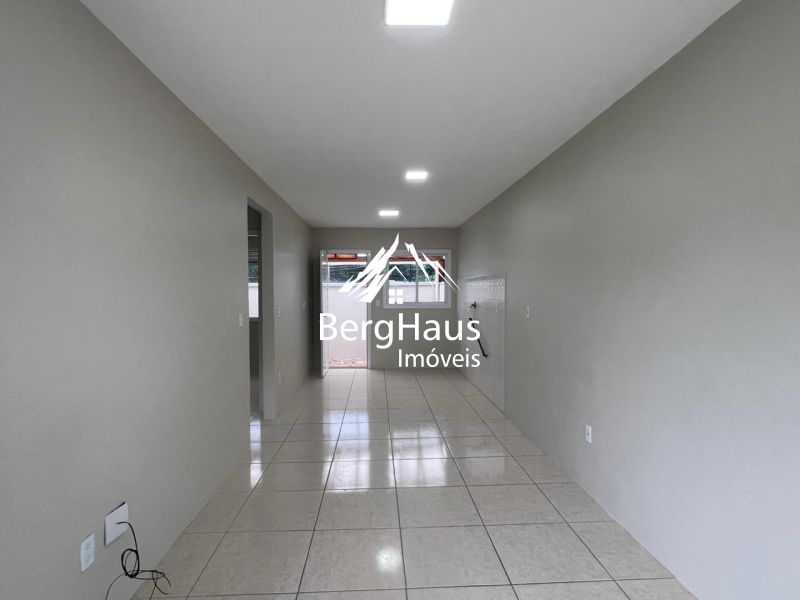 CASA 2 DORMIT�RIOS - VILA GERM�NIA