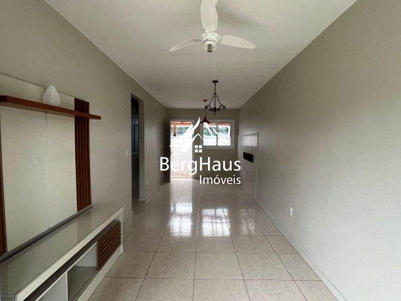 CASA 2 DORMIT�RIOS - VILA GERM�NIA