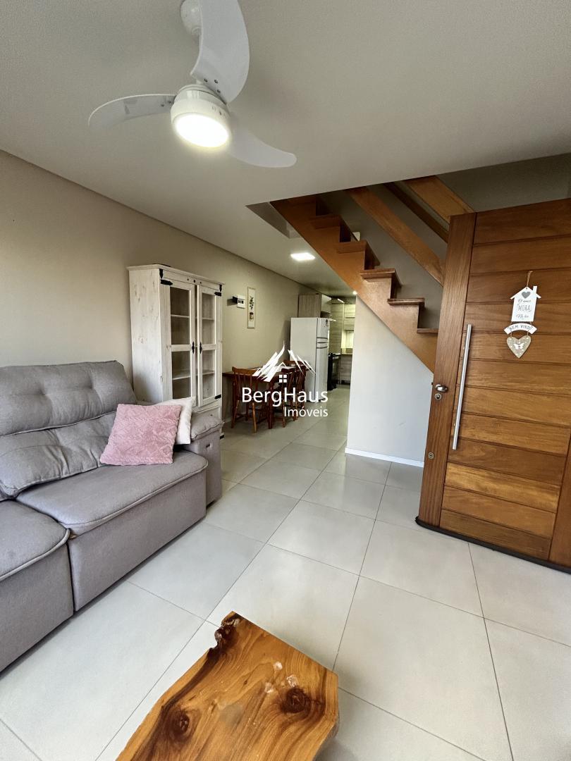 SOBRADO 2 DOMIT�RIOS- VILA GERM�NIA