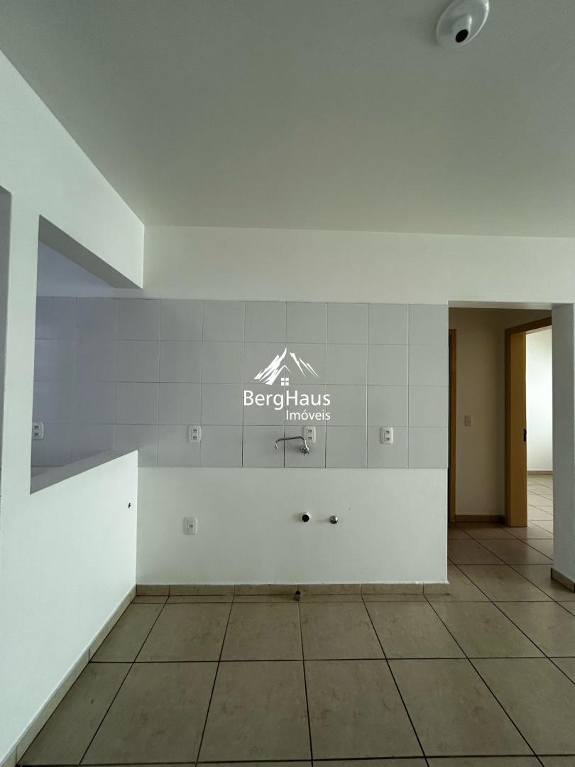 APARTAMENTO 2 DORMIT. - CENTRO