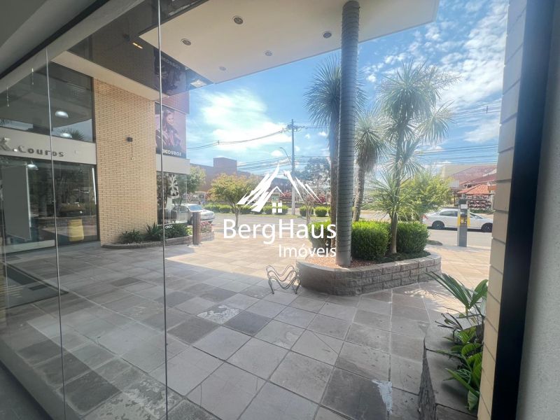 SALA COMERCIAL- GALERIA IMPERIAL