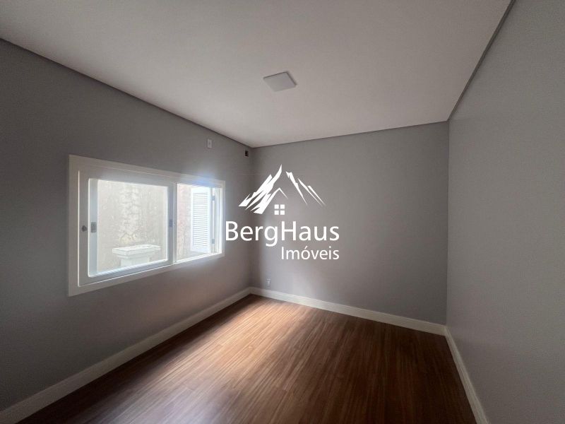 APARTAMENTO 2 DORMIT.- VILA GERM�NIA 