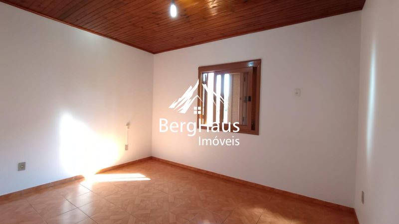 CASA TR�S DORMIT. - LINHA OLINDA