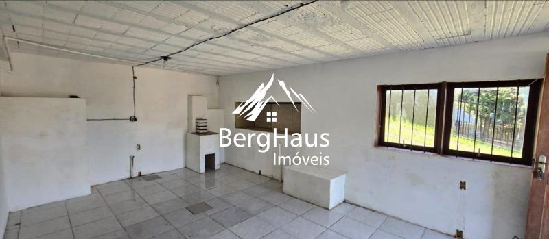 KITNET PAVIMENTO INFERIOR- PI�