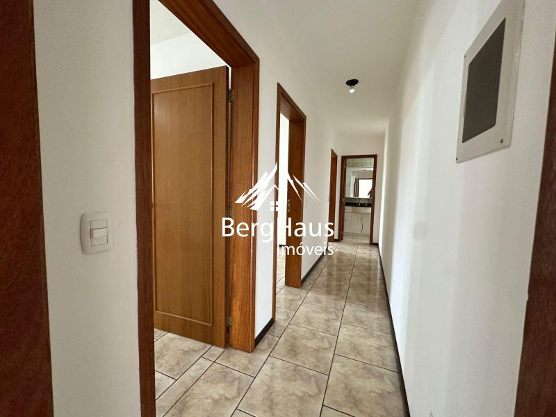 APARTAMENTO 3 DORMIT.- CENTRO