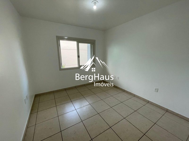 APARTAMENTO 2 DORMIT.- CENTRO