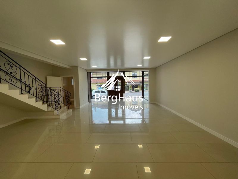 SALA COMERCIAL - CENTRO