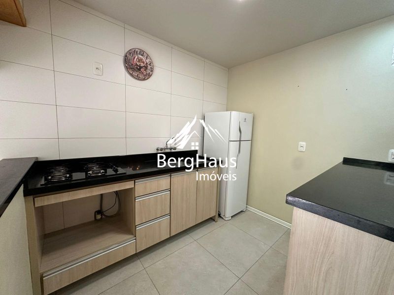 APARTAMENTO MOBILIADO - CENTRO