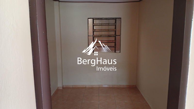 CASA PAVIMENTO INFERIOR - CENTRO