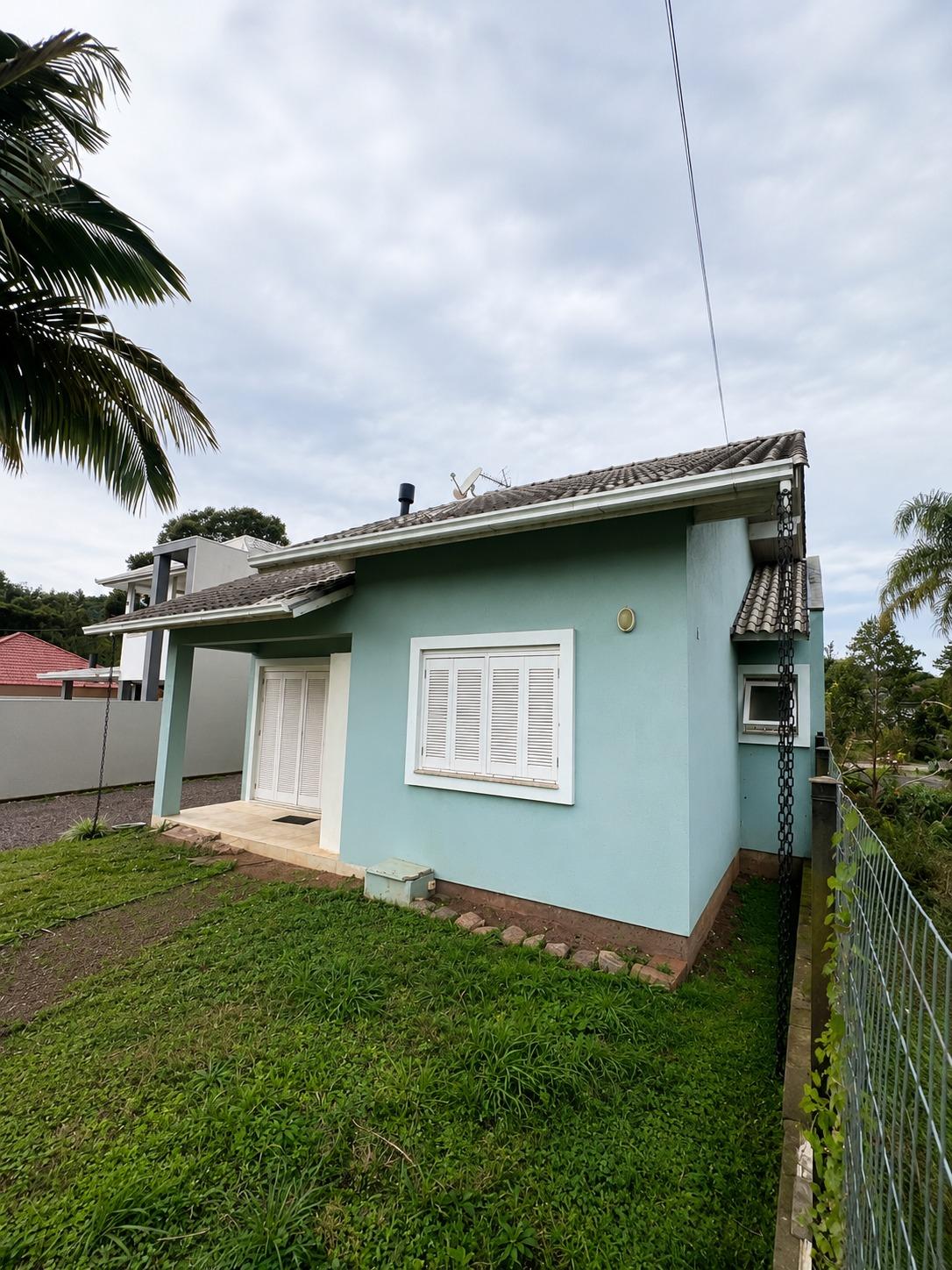 CASA 3 DORMIT�RIOS - PI�