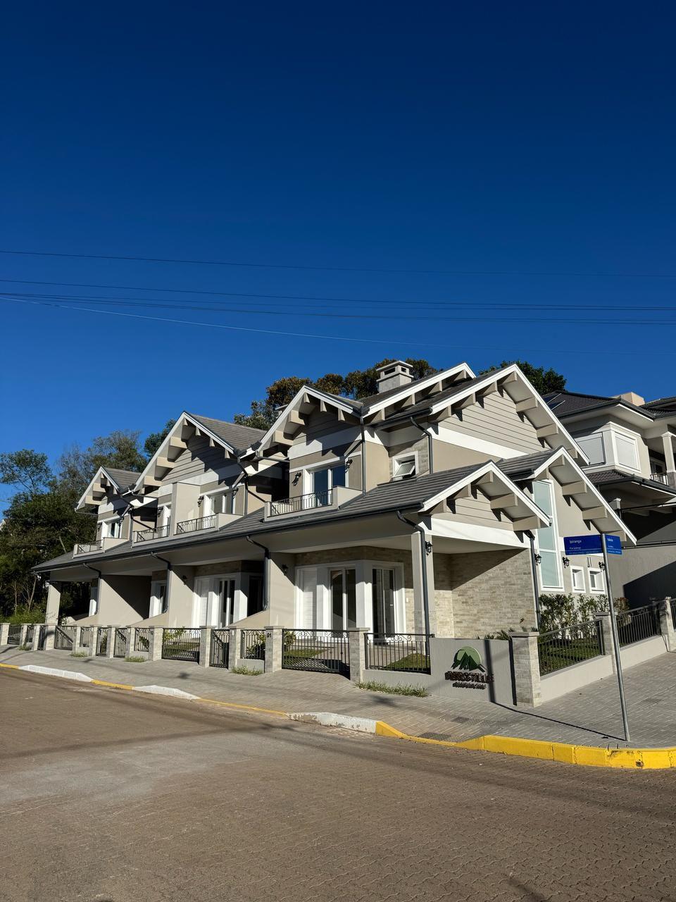 SOBRADO 2 SUITES - RECANTO DO SOSSEGO 