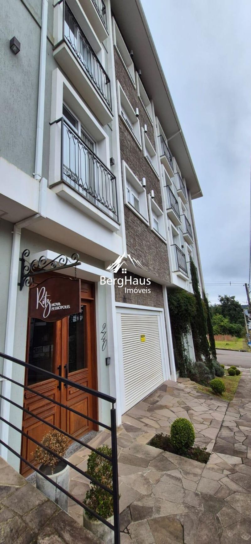 APARTAMENTO 2 DORMIT. - POUSADA DA NEVE 