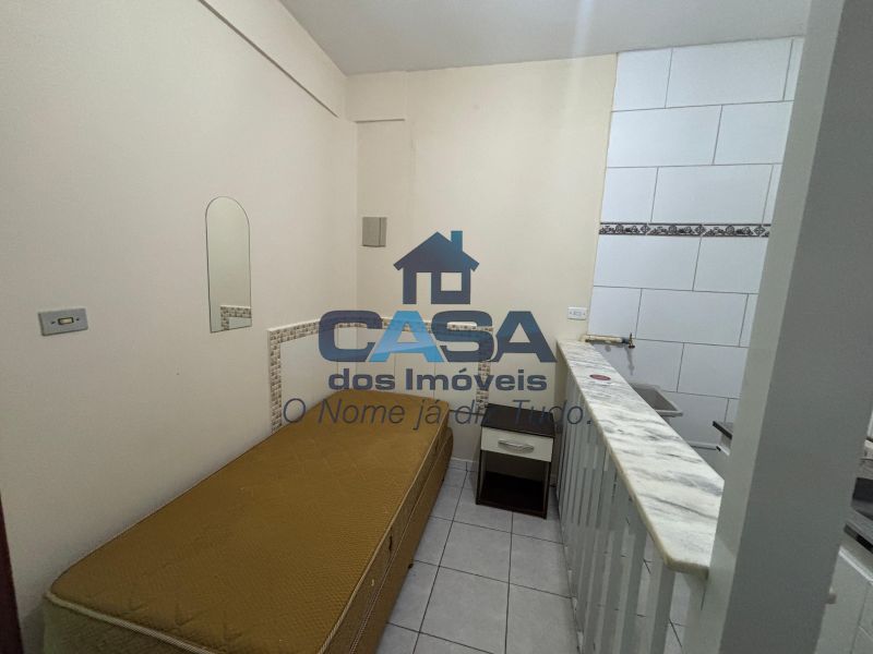 Kitnet térrea no Centro de São Roque!