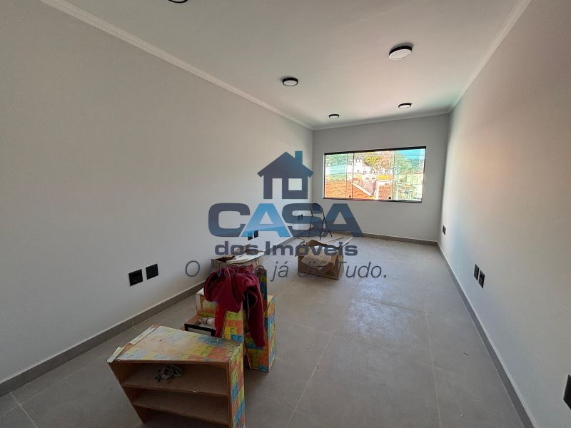 Excelente Prédio Comercial com elevador | Centro
