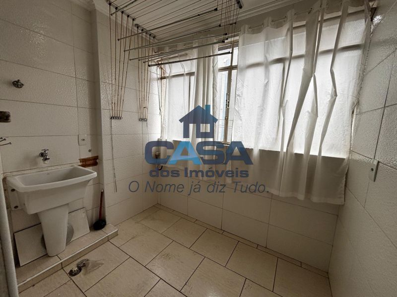 Apartamento no Centro de São Roque!