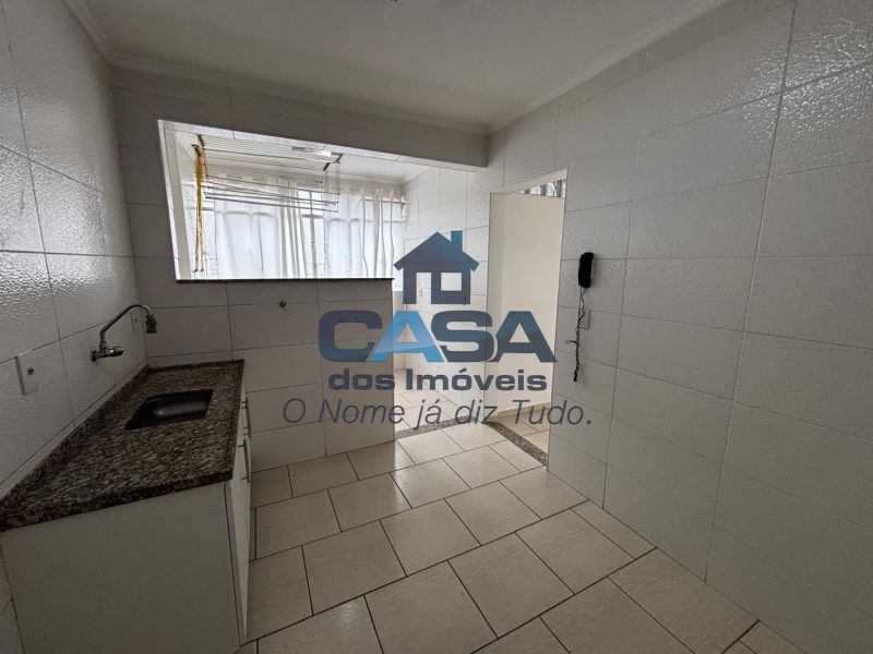 Apartamento no Centro de São Roque!