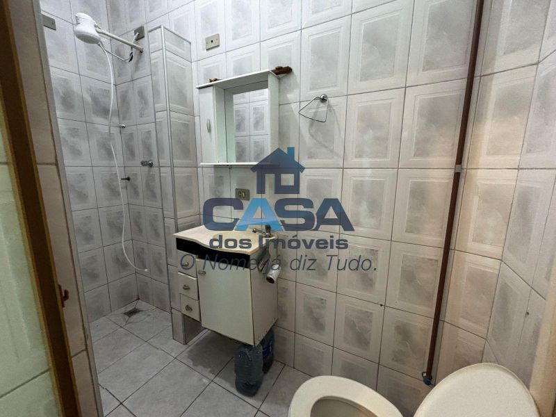 Kitnet no Centro de São Roque!