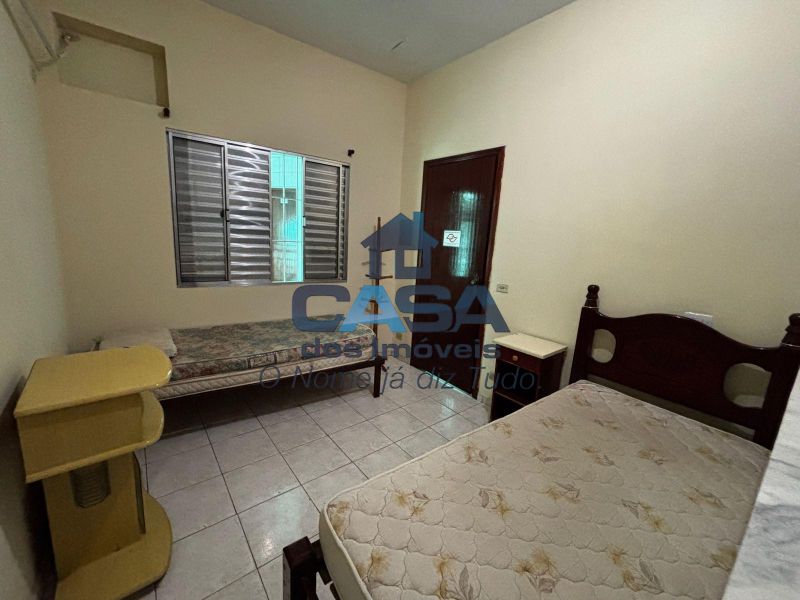 Kitnet no Centro de São Roque!