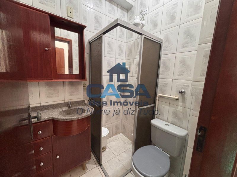 Kitnet com sacada no Centro de São Roque!