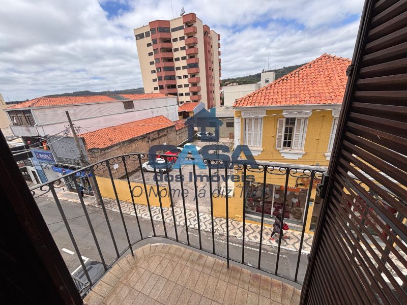 Apartamento Amplo no Centro! 